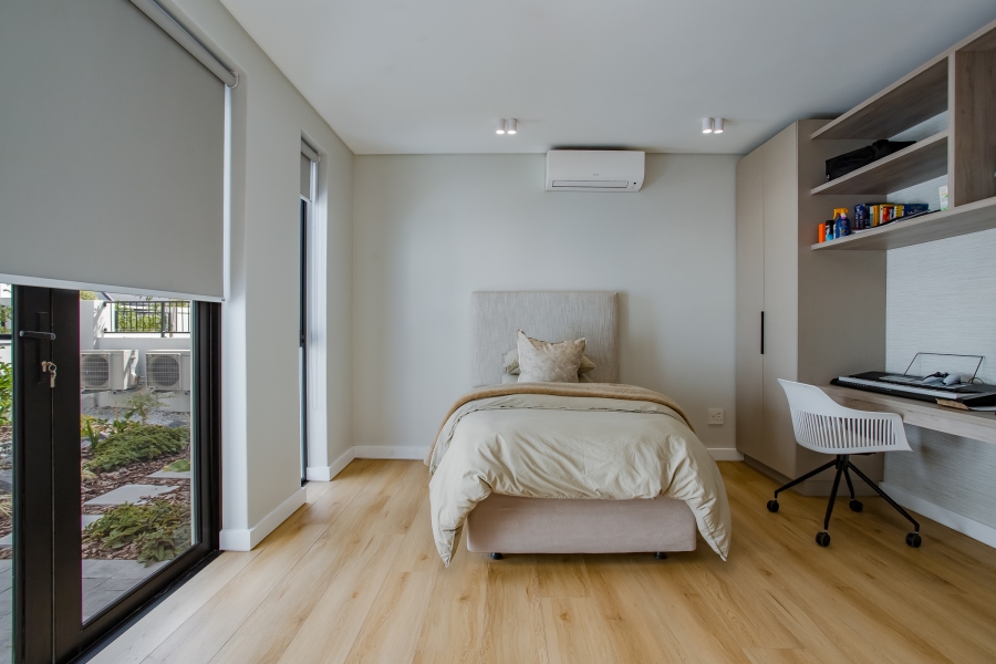 4 Bedroom Property for Sale in Pearl Valley at Val de Vie Western Cape